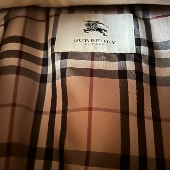 Burberry Trench with wool insert - Picture 4 of 11
